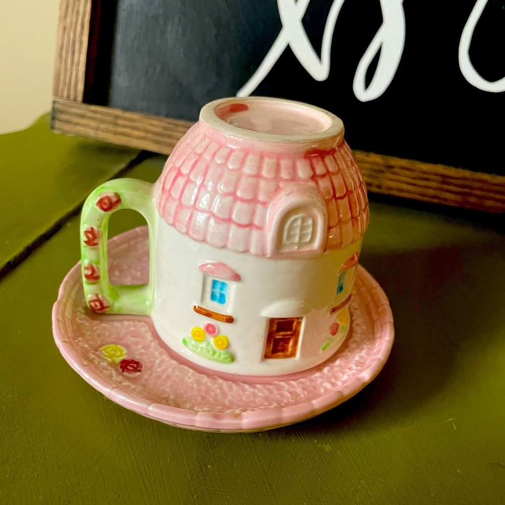 Russ Hand Painted Ceramic Country Cottage Tea Cup Set